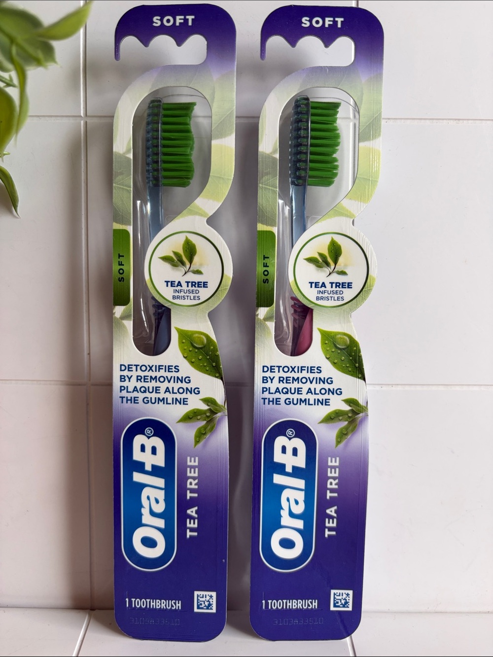 Oral‑B Tea Tree Soft Toothbrush Set of 2